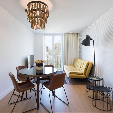 Lovelystay - Central Flat W/ Ac & Balcony بورتو المظهر الخارجي الصورة
