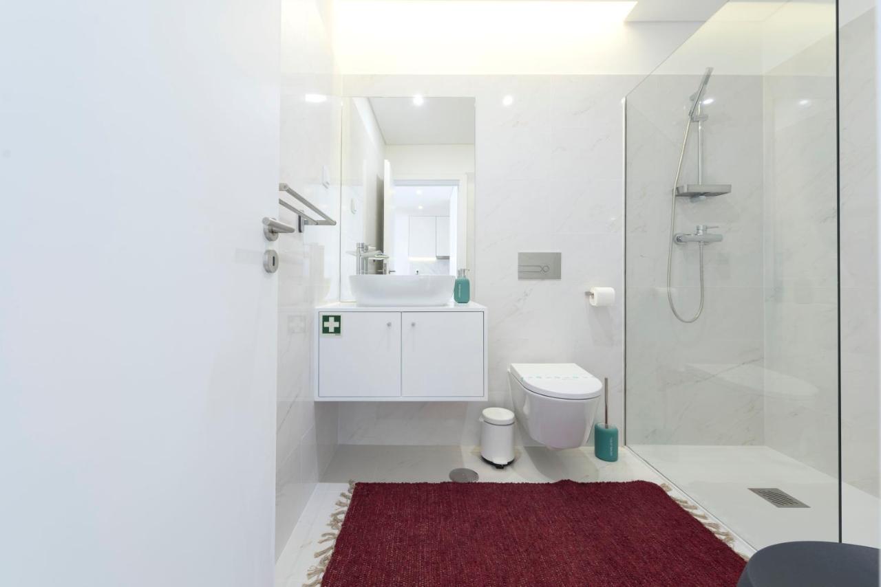 Lovelystay - Central Flat W/ Ac & Balcony بورتو المظهر الخارجي الصورة