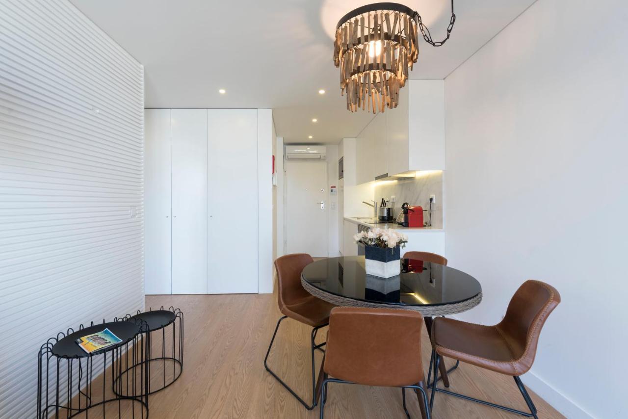 Lovelystay - Central Flat W/ Ac & Balcony بورتو المظهر الخارجي الصورة