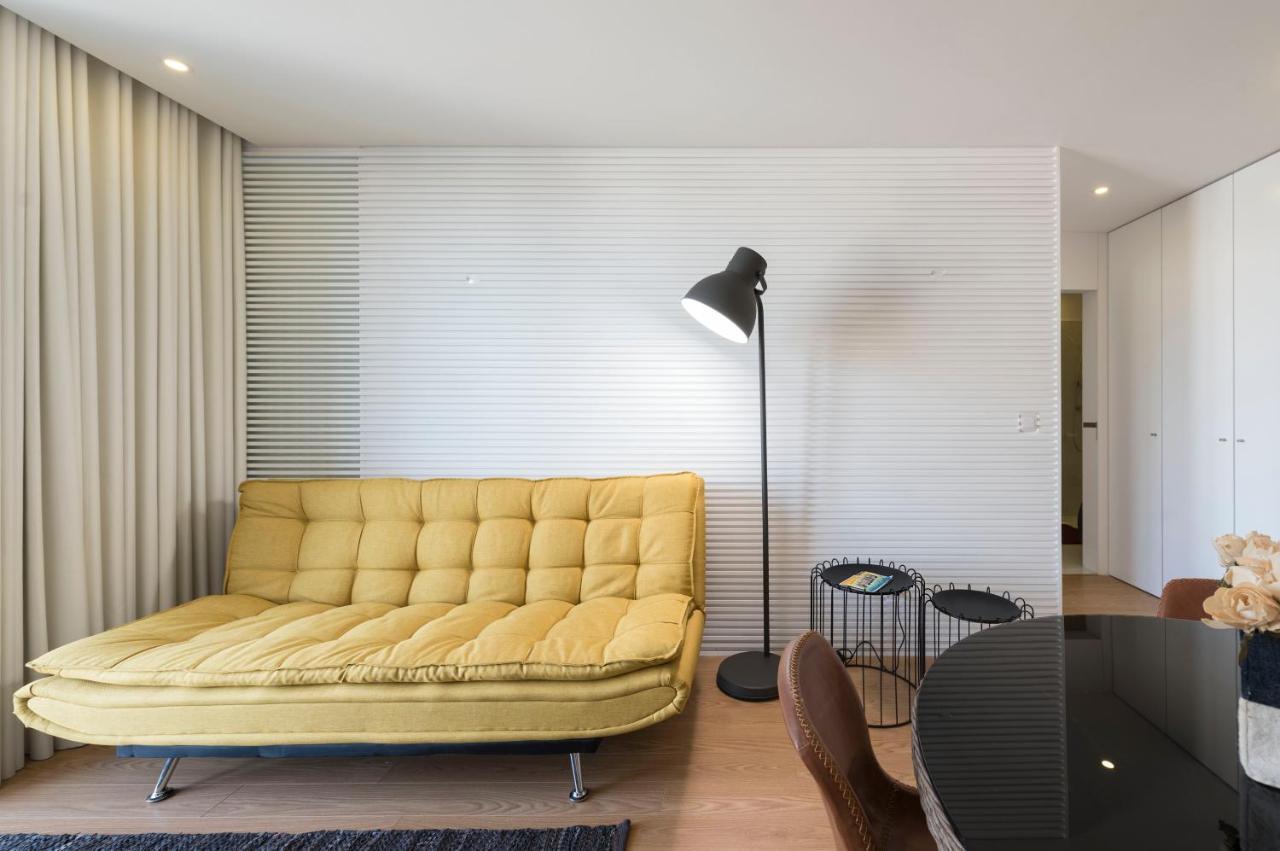 Lovelystay - Central Flat W/ Ac & Balcony بورتو المظهر الخارجي الصورة
